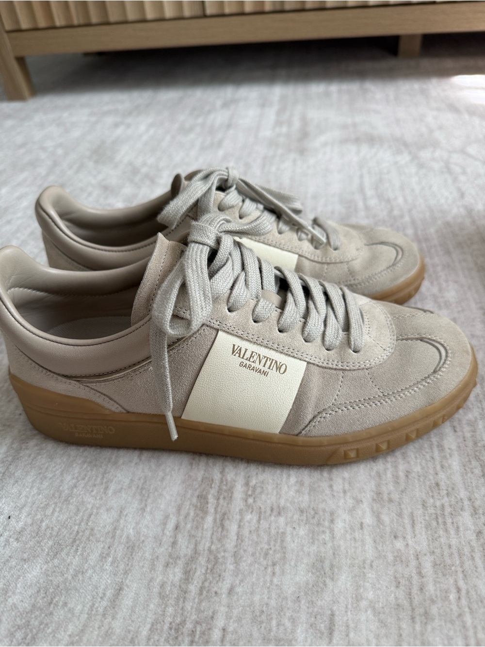 Valentino Garavani Upvillage Sneaker Sz 36